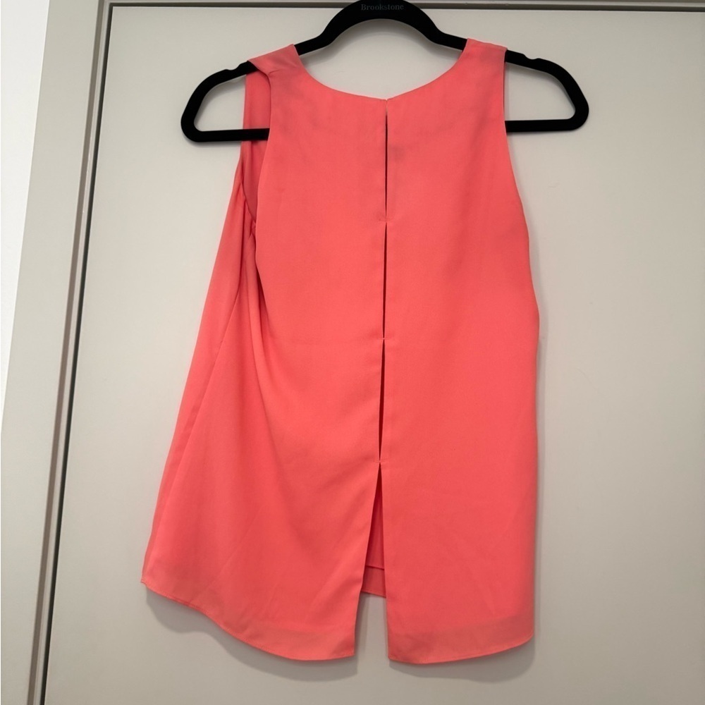 Women's Pink Sleeveless Top Aritzia - Picture 2 of 3